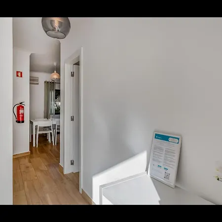 Apartmán Falesia Modern Flat W/balcony & Pool By Lovelystay *