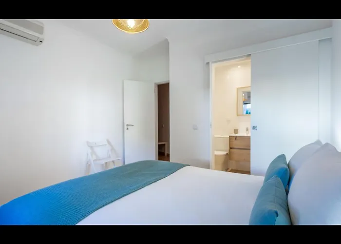 Falesia Modern Flat W/balcony & Pool By Lovelystay Αλμπουφέιρα