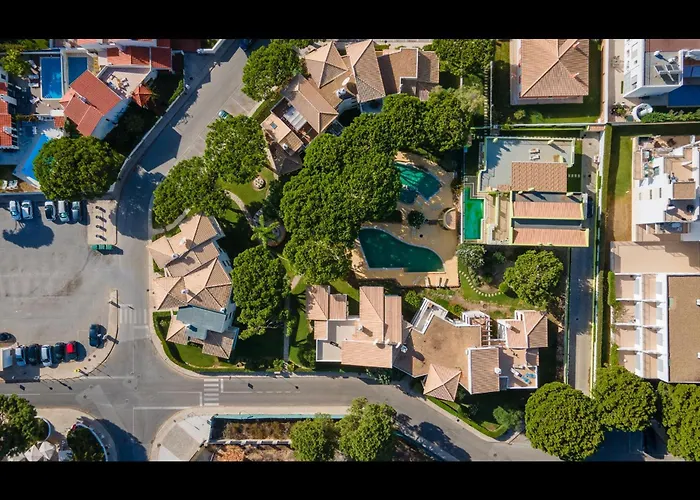 Διαμέρισμα Falesia Modern Flat W/balcony & Pool By Lovelystay